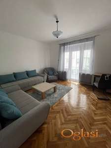 KOMFORAN DVOSOBAN STAN U TEODORA PAVLOVIĆA, DOSTUPAN ODMAH