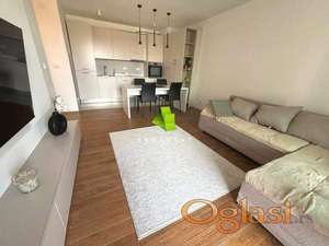 Lux trosoban stan u novom stambenom kompleksu sa parking mestom u podzemnoj garaži, Bulevar Nemanjića ID#6634