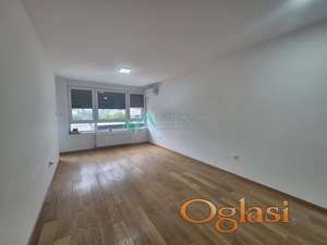 Novi Sad, Spens Jednoiposoban nenamešten stan 45 m2 