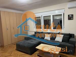 Izdaje se odličan stan na Bulevaru Nemanjića, 45m2