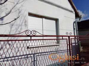 Erdevik kuća 54m2 izrenovirana HITNO!