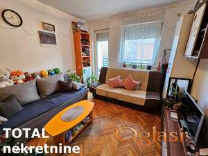 Stan NOVI SAD,BULEVAR - 27 m2 75000 €, ID: 1099840