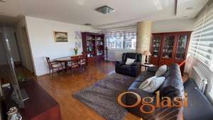 Četvorosoban stan na Bulevaru oslobodjenja 110m2