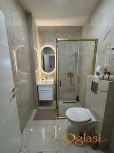 Potpuni nov stan namesten izdajem ozbiljnom zakupcu