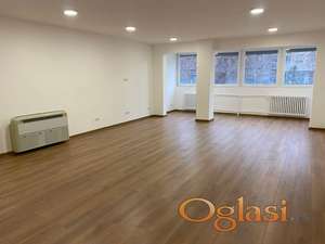 Lux renoviran, 5.0 stan u Nehruovoj ulici