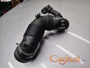 Pasat b7 rebrasto crevo klime 2.0 TDI 140 KS