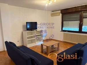 Retko u ponudi! Trosoban stan na jednoj od najtraženijih i najmirnijih lokacija u Novom Sadu