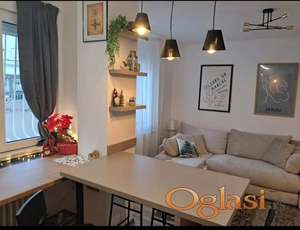 izdaje se stan Grbavica Gogoljeva 44m2