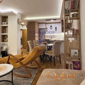 Trosoban stan, 67m2, Stara Detelinara