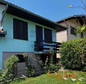 Porodična kuća površine 120m²!