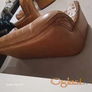 Kozna garnitura trosed + 2 Fotelje