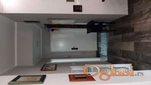 Dviposoban namesten stan Sremska Kamenica,Tatarsko brdo