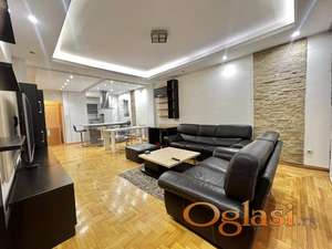 Porodični stan 100m² kod TC Zira sa garažom ID#2647