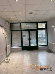 ODLIČAN ULIČNI LOKAL OD 45 m2 U UŽEM CENTRU