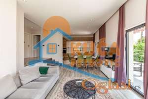 Novoizgrađena, luksuzna  kuća  na  Panteleju, 175 m2,  dvorište  550 m2