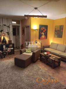 2,0/2,5 lux renoviran uknjizen ID#5648