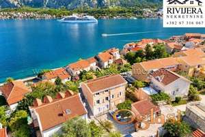 Na prodaju dva dvosobna stana Prcanj Kotor