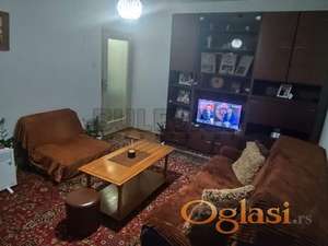 Komforan dvoiposoban stan stana u Knjaževačkoj, 3.sprat, 63m2