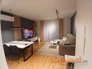 STAN - NOVI SAD - BULEVAR PATRIJARHA PAVLA - 59m2 - 147500 evra