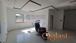 Predstavljamo vam izuzetnu kuću na jednoj od najlepših lokacija!!!