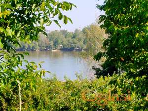 Gradjevinski plac Popovica  829m  Ulica Malina TOP pogled na Dunav