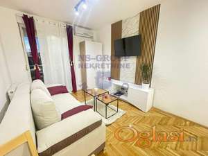 Odlična garsonjera na Novoj Detelinari