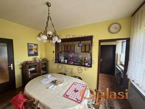 Uknjižena kuća u Temerinu