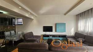 Fenomenalan dupleks sa garažnim mestom ID#2590