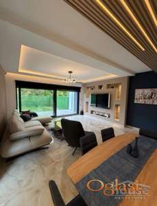 NOVI SAD - ADICE - 200m2 - 2600 evra