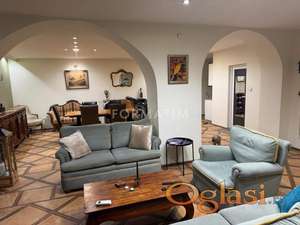 Stan kod Palilulske pijace, useljiv odmah ID#2723