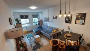 Dvosoban odličan stan sa garaznim mestom u ceni!