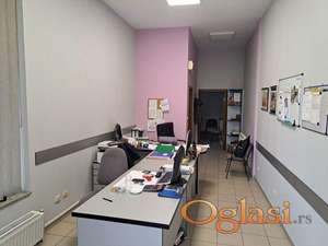 Odličan ulični lokal