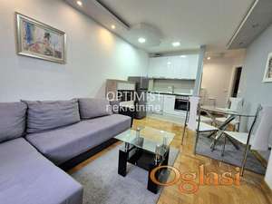 Đeram pijaca | Garaža | 2.0 ID#3412