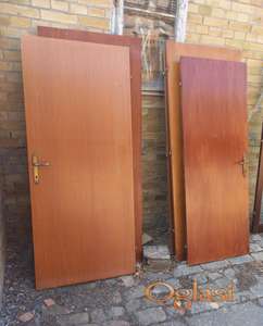 Vrata raznih dimenzija 8kom