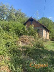 Prodaja placa 12,9 ari u Jajincima kod restorana Oaza