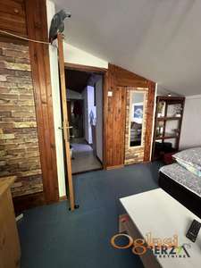  NAMEŠTEN JEDNOIPOSOBAN STAN - FUTOŠKA