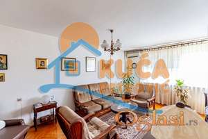 Trosoban stan, centar, 3. sprat, cg