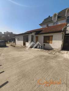 Izdaje se magacinski prostor na Adamovićevu naselju ID#6033