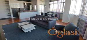 Bulevar Evrope-Luksuzno opremljen Veliki Četvorosoban stan 114 m2 sa Pogledom-065/385 8880