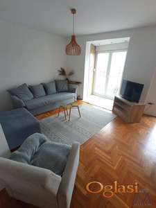 Stan NOVI SAD,BULEVAR,kv: 34, € 119000, ID: 1019338