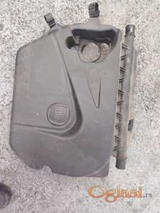 Fiat Grande Punto 1.4 t-jet poklopac motora