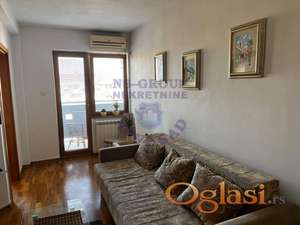 Izdaje se lepo uređen jednoiposoban stan na Grbavici