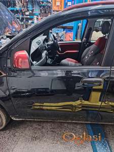 Fiat panda 3 vrata prednja leva kod boje 601