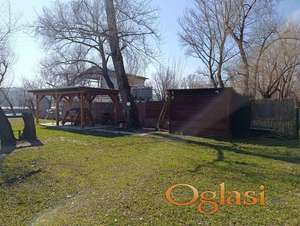 IZDAJEM VIKENDICU ZA 1.MAJ