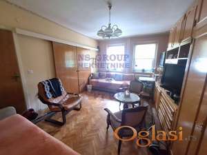 Odlican dvosoban stan na Novom Naselju!