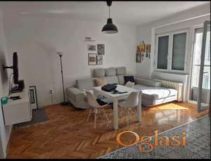ODLIČNA LOKACIJA,LEP STAN