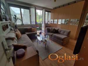 Železnička Stanica. Fenomenalna nekretnina na jednoj od najboljih lokacija.