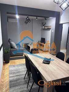 Izdaje se stan na Paliluli