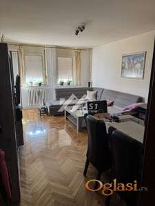 Prodaje se trosoban stan na Novom Naselju ID#4300