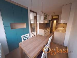 Novo Naselje odličan trosoban stan za svaku preporuku!